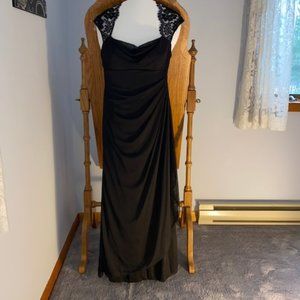 Black Lace Cap sleeve Floor Length Gown